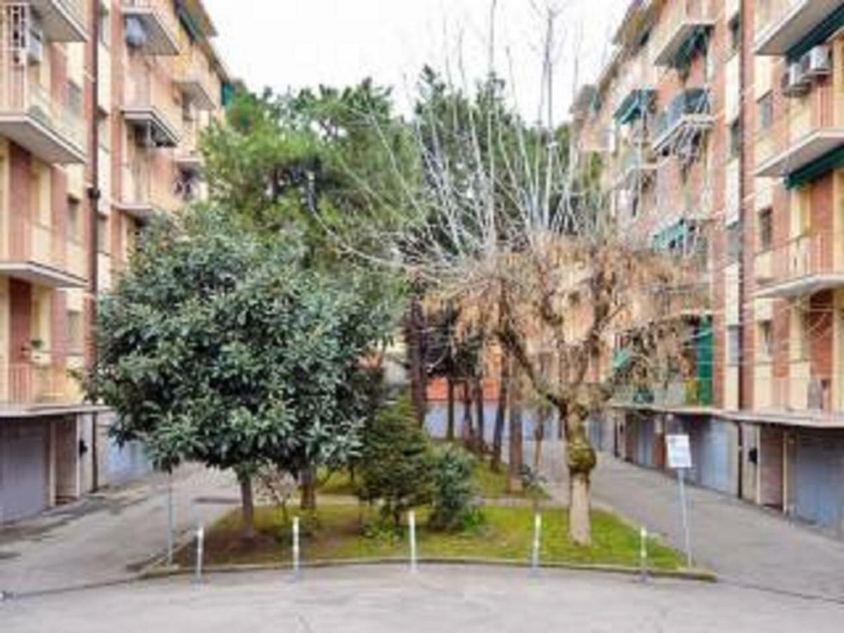 Light & Colours Apartment Bologna Bagian luar foto